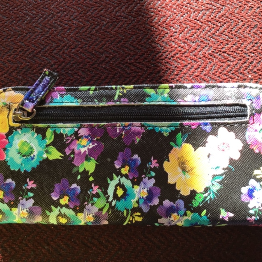 Wallet - Picture 4 of 4